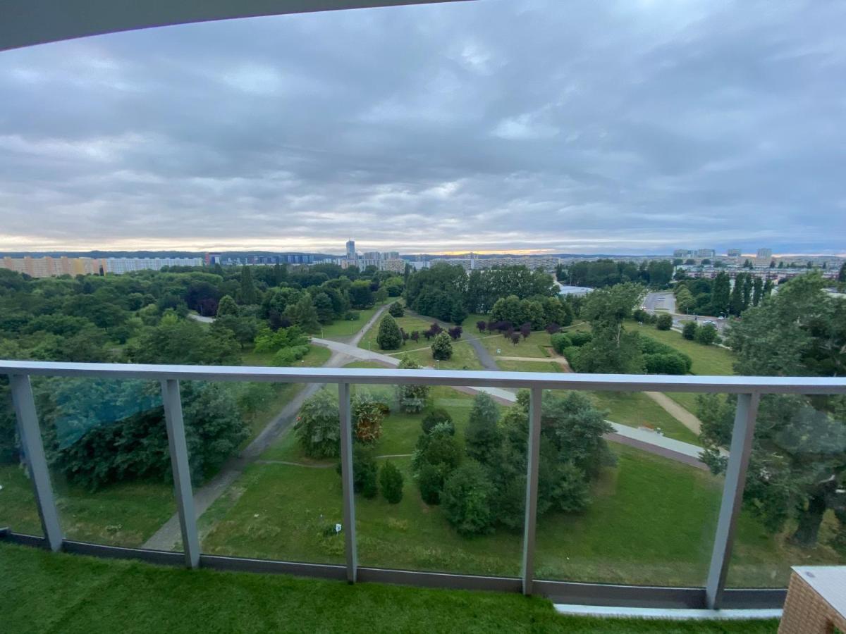 Apartament Przy Plazy De Luxe 70M2 Apartamento Gdansk Exterior foto