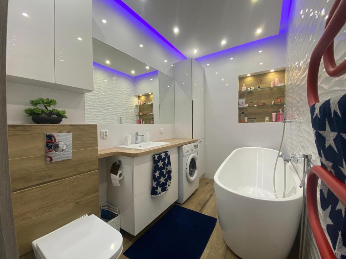 Apartament Przy Plazy De Luxe 70M2 Apartamento Gdansk Exterior foto